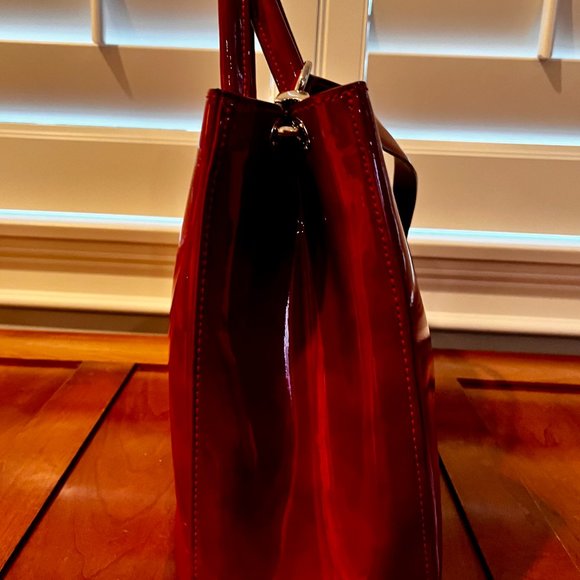 Longchamp Roseau Ruby Red Patent Leather Top Handle Purse with Shoulder Strap - Picture 4 of 7
